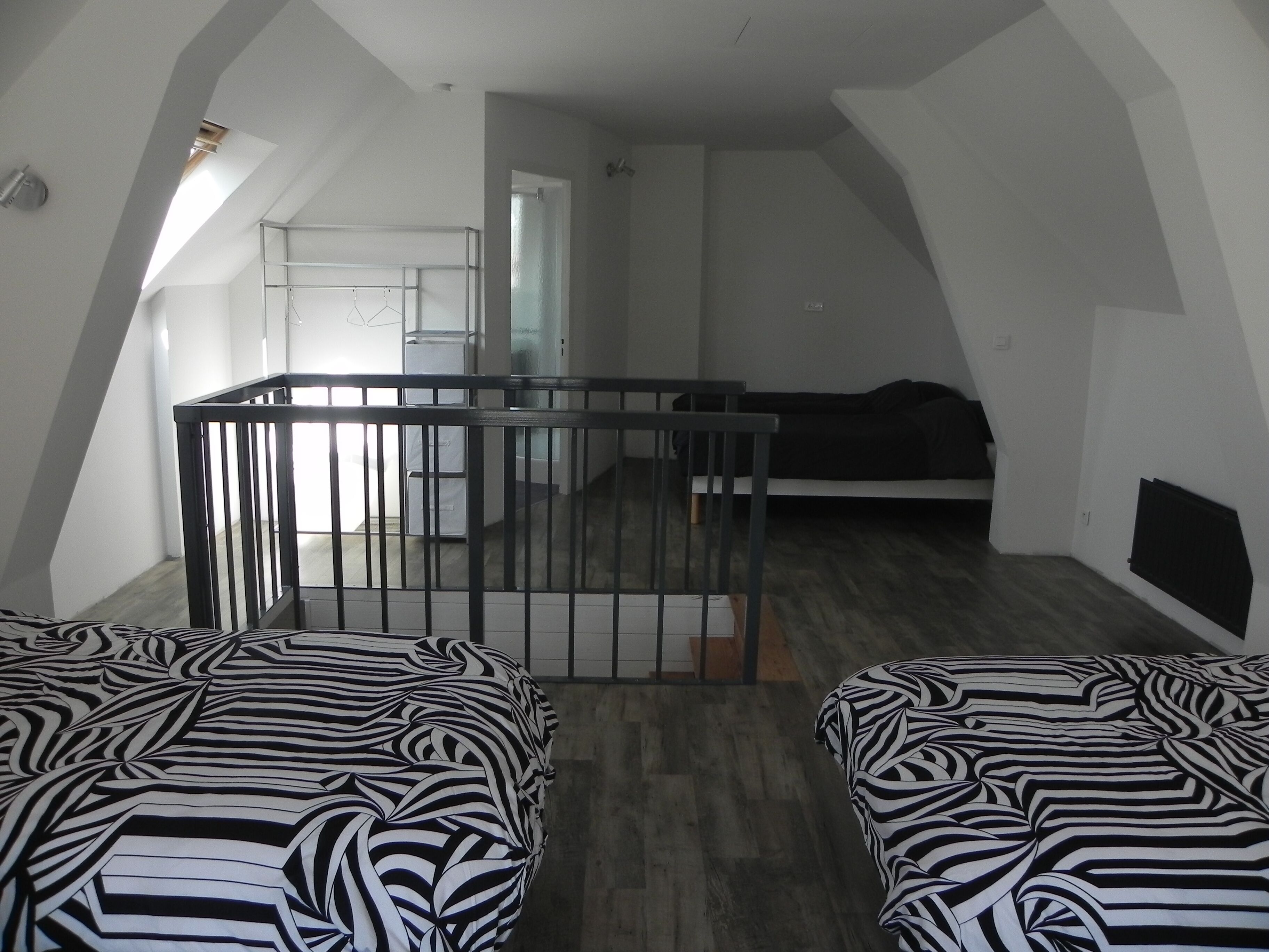 country house can accommodate 10 to 12 people 10 minutes of Arras