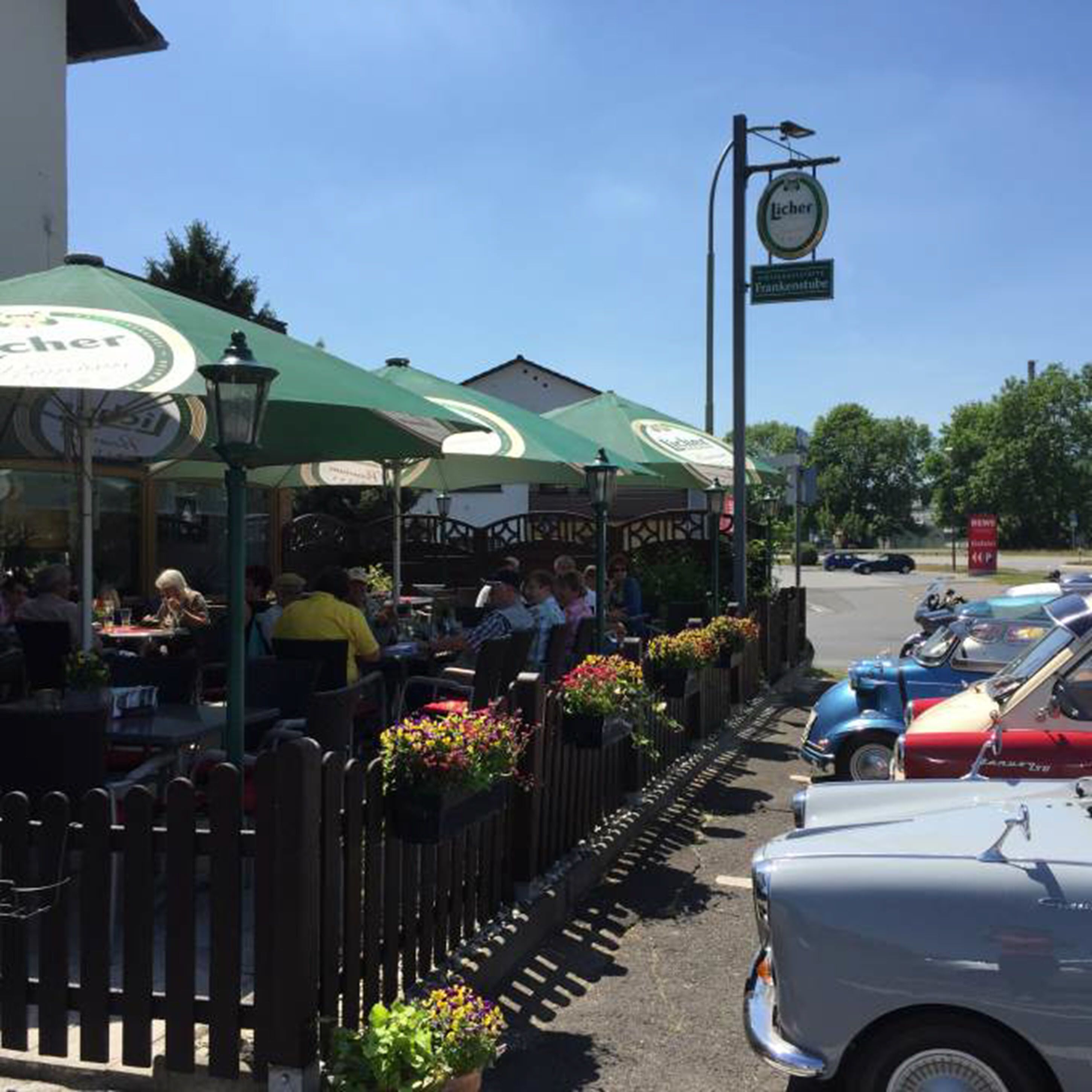 Lunch and dinner served, Regional cuisine