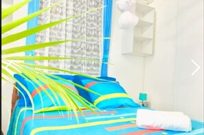 2 عدّة غرف نوم ومكواة/لوح كي وواي فاي مجانًا وملاءات أسرّة