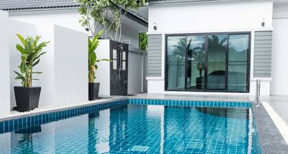 Villa neuve avec piscine et Jacuzzi - 900 m de la plage Pak Nam Pran