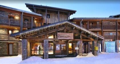 Arcs 2000, appt neuf de 95mÂČ dans un chalet, 2 min des pistes, wifi,  pkg