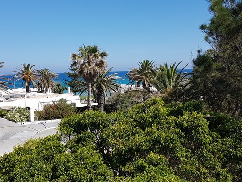 Beautiful villa in Hammammet (Les Deux Oueds) by the sea