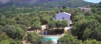 Villa Heated swimming pool Jacuzzi Boules pitch 2 independent apartments