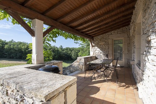 Maison de caractère à la campagne.