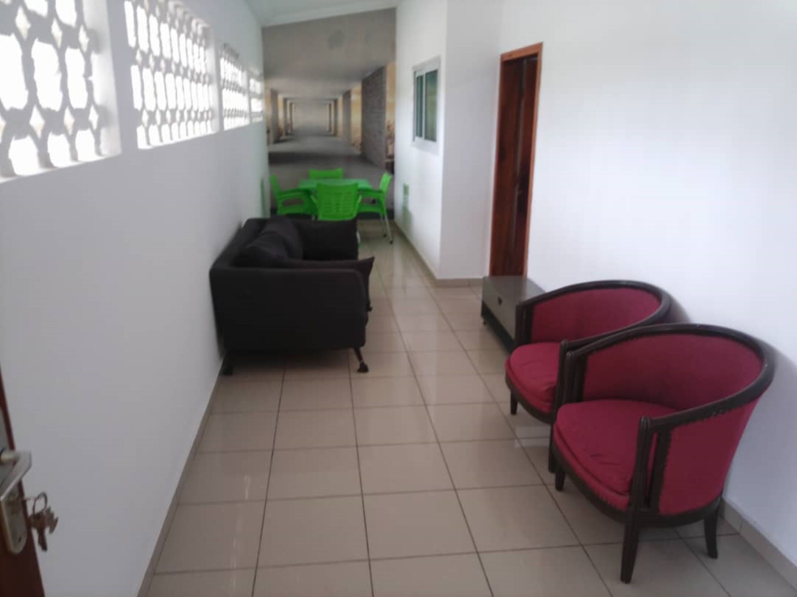 Beautiful 2 Rooms Furnished Apartment In La Riviera - Abidjan