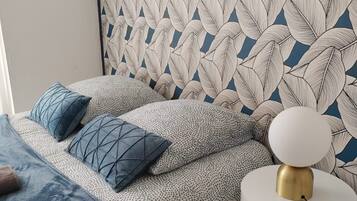 1 bedroom, desk, iron/ironing board, free WiFi