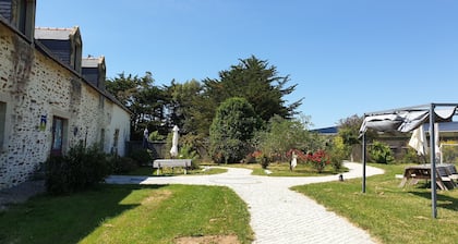 14th century manor house -Bretagne-Morbihan-SURZUR - le colombier de kerguezec