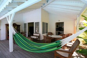 Outdoor dining - Creole villa with sea view and private pool between Ste Rose and Deshaies (SAINTE ROSE)