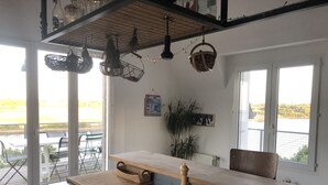 Uklassifisert bilde, 3 av 44, knapp
