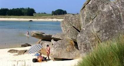 Small nest in the hollow of the dunes the dunes - 200 m from the sea
