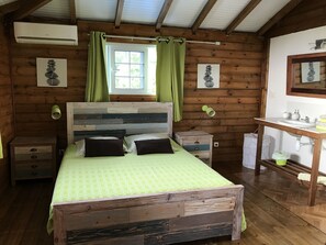 5 Schlafzimmer, Bügeleisen/Bügelbrett, Reisekinderbett, kostenloses WLAN