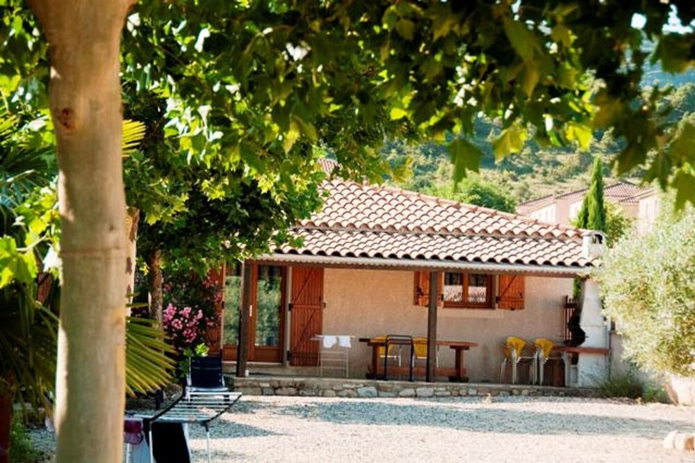 "Treille A" comfortable villa with 3 bedrooms, pool, terrace, BBQ 8p