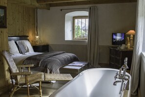 6 bedrooms, in-room safe, iron/ironing board, cribs/infant beds - Prestige rental near Megève with personalized services. Charm, relaxation. (Praz-sur-Arly)