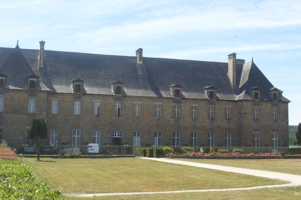 Sports court
