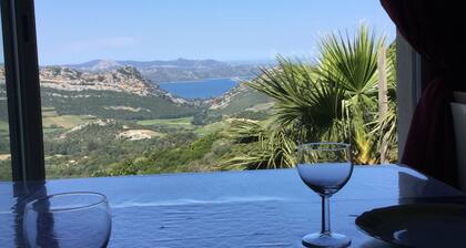 House with exceptional view over the bay of Saint FLORENT.