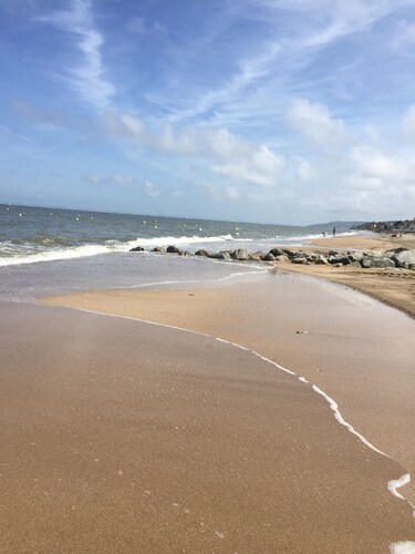 Charming Cottage 5 Minuten vom Strand entfernt 🏖 