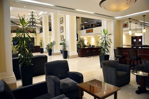 Lobby sitting area - The HUB Hotel (Addis Ababa)