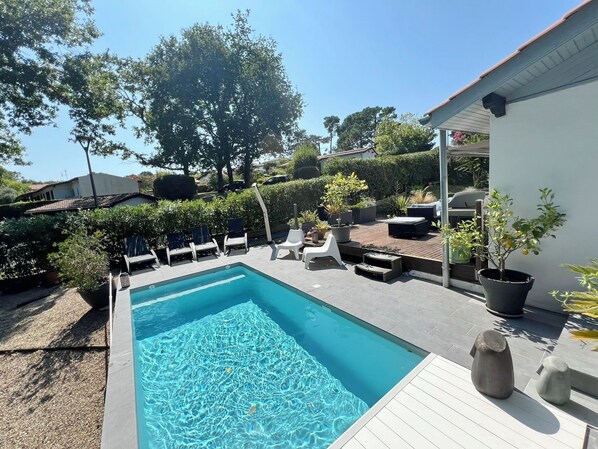 Piscine extérieure, piscine chauffée