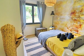 4 chambres, fer et planche à repasser, Wi-Fi, literie fournie