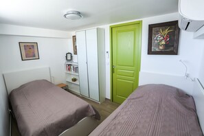 2 chambres, fer et planche à repasser, Wi-Fi gratuit