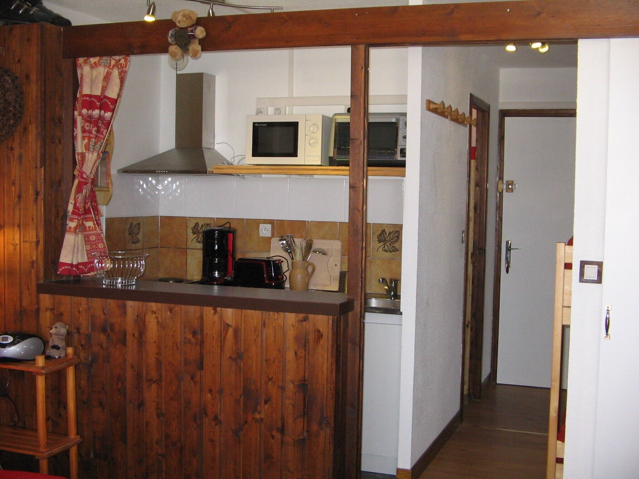 Stud 4 pers 27 m2 comfortable, well located, sunny. Weeks and weekends