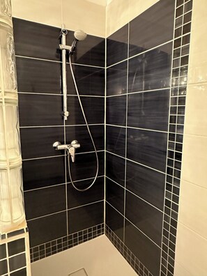 Dusche, Haartrockner