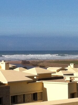 Uitzicht op strand/zee