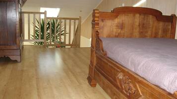 3 slaapkamers, een strijkplank/strijkijzer, gratis wifi