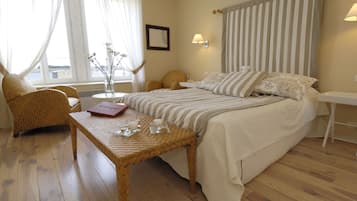 Fer et planche Ă repasser, Wi-Fi, draps fournis