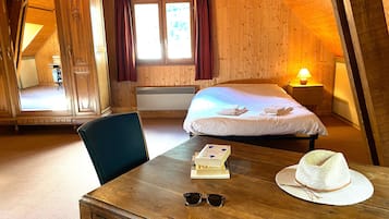 3 chambres, fer et planche Ă repasser, Wi-Fi, draps fournis