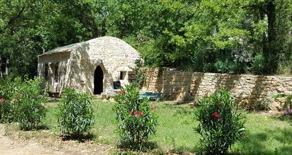 Le Donjon des combes et son Spa haut de gamme