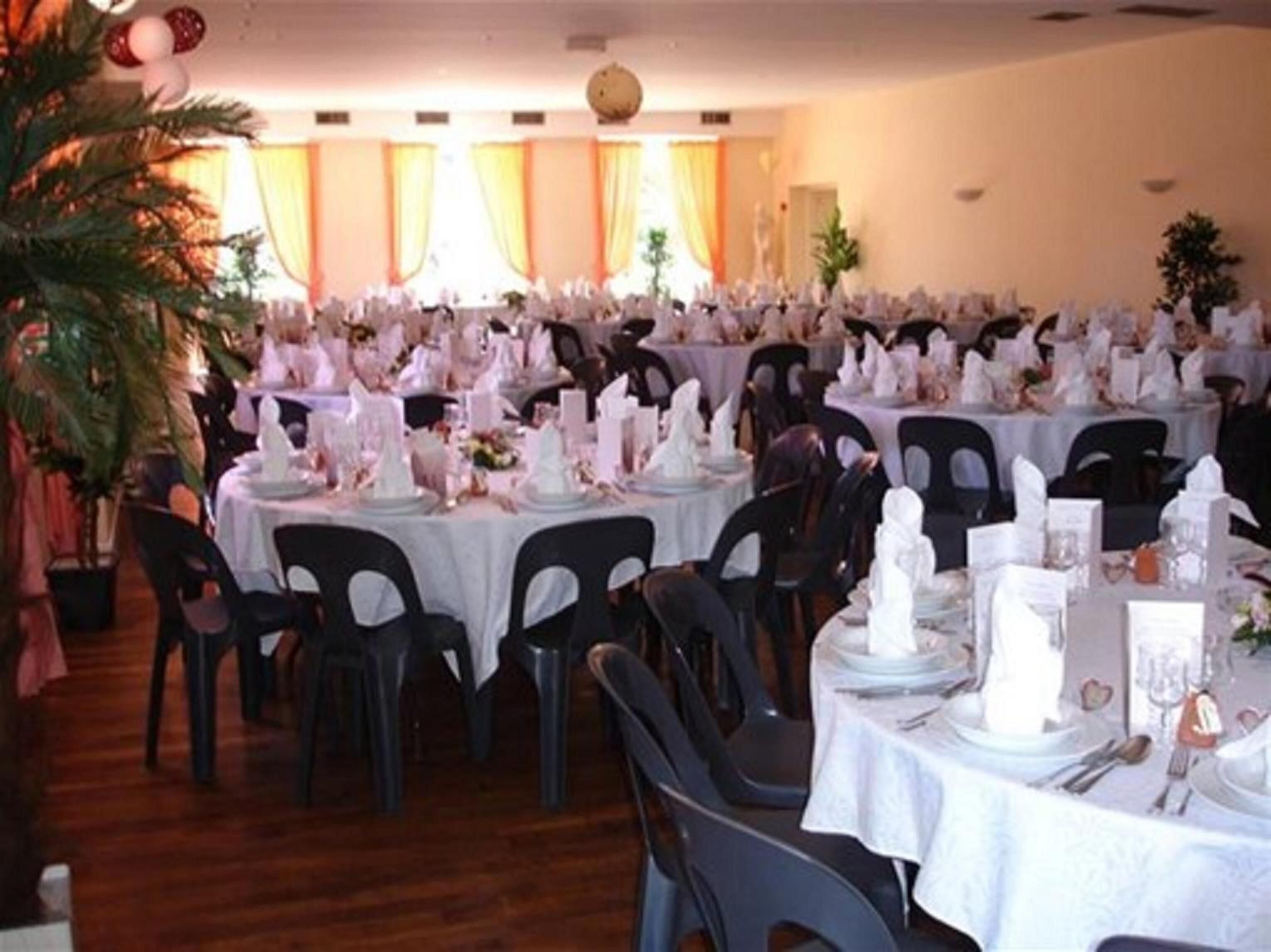 COUNTRY HOTEL ROOM NEAR THOUARS 79