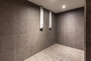 Interior - 110m² apartment, full services 4 *, 3 bedrooms, 3 bathrooms / d, south balcony and 2 parking spaces (Montvalezan)