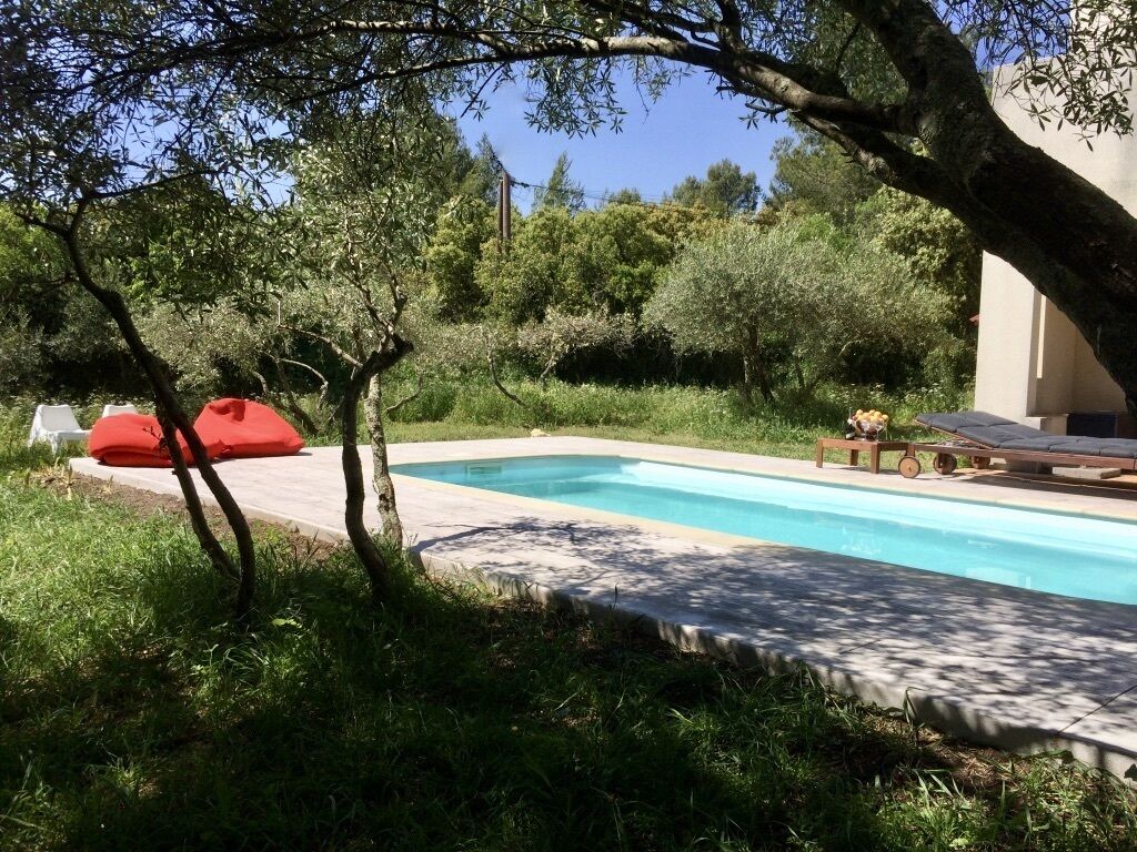 SOUTH OF FRANCE JUNAS VILLA WITH SWIMMING POOL - GREAT GARDEN CHENES AND OLIVE TREES