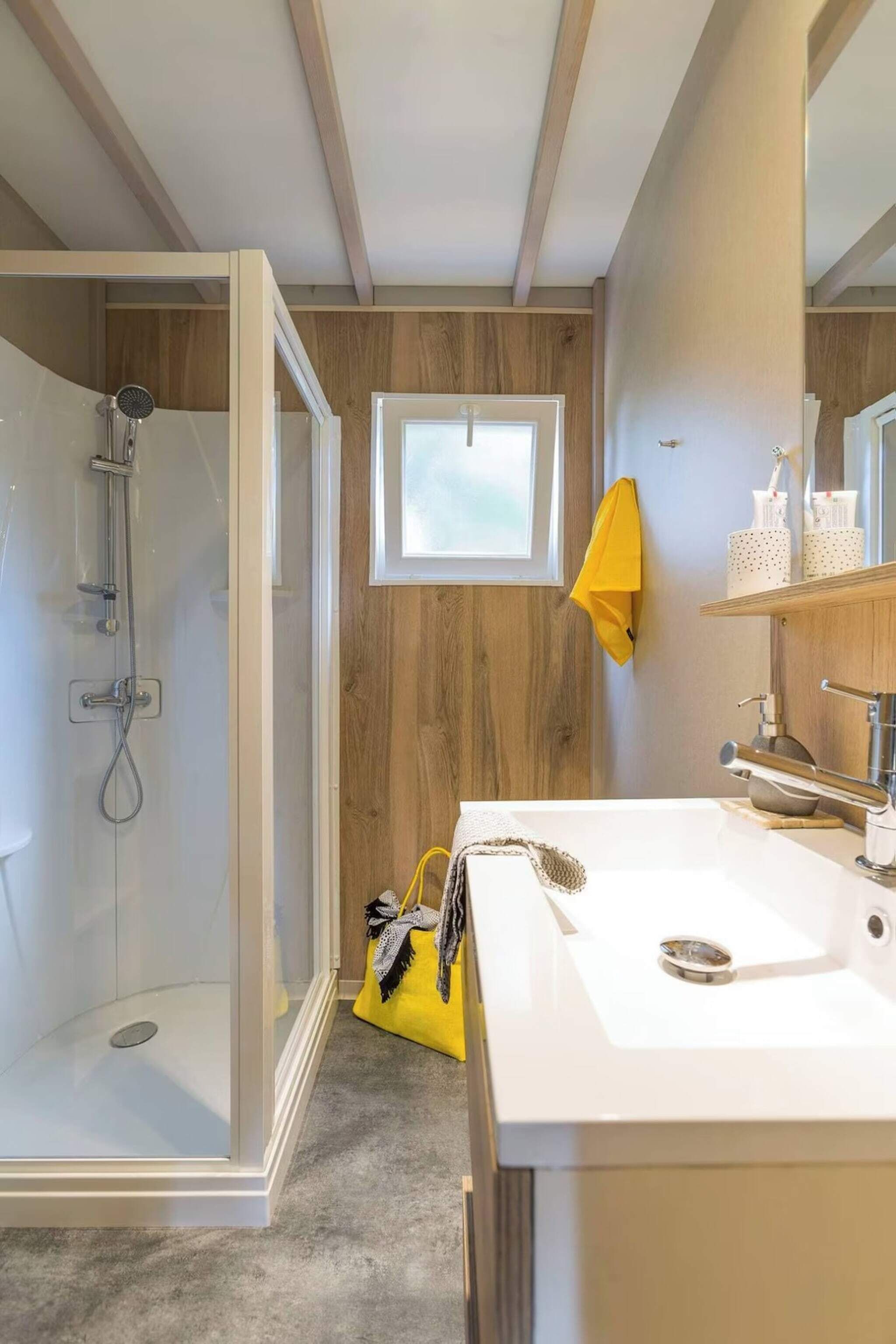 Hiustenkuivaaja