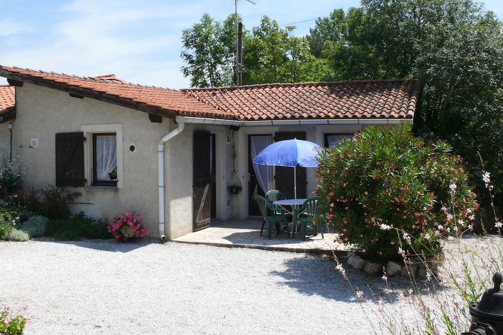 Maisonette in residence St Ferréol le lac