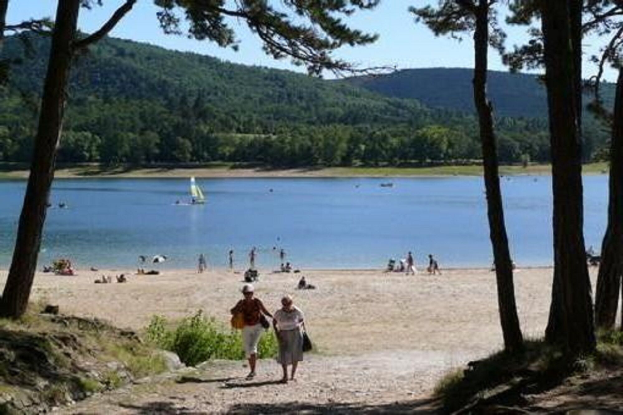 Maisonette in residence St Ferréol le lac