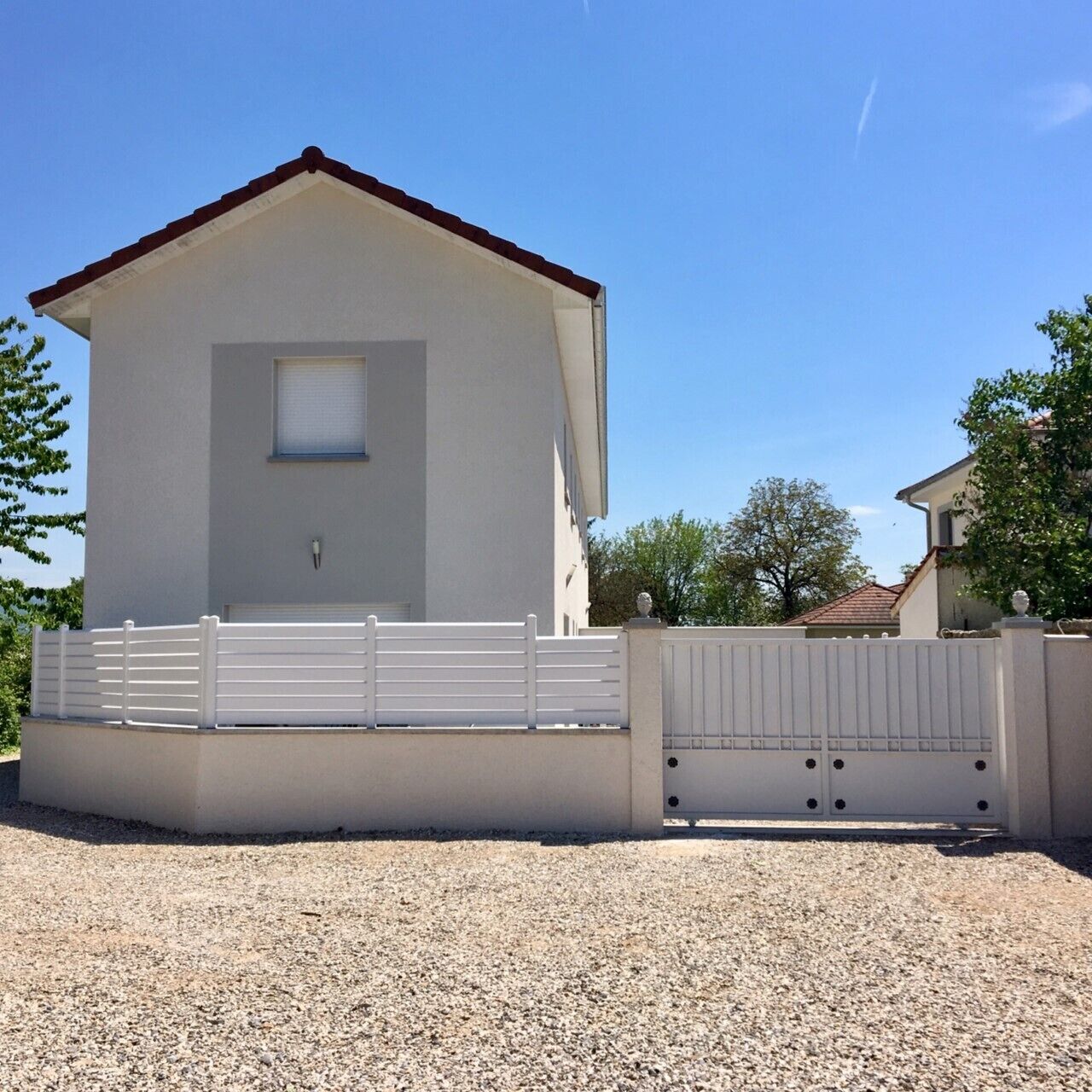 HOUSE NEAR VALLEE BLEUE MONTALIEU CENTER / CNPE BUGEY / VIA RHONA / 6 TO 7 PERS