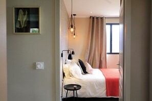 3 chambres, fer et planche Ă repasser, Wi-Fi gratuit, draps fournis