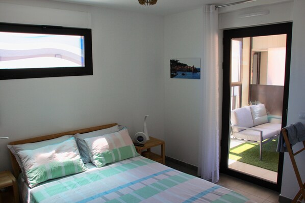1 bedroom, iron/ironing board, free WiFi