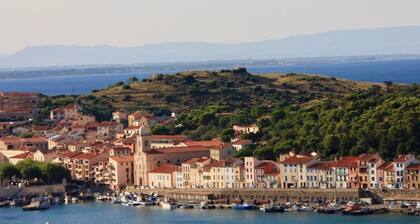 T2 klimatisiert 52 m2 für 2 bis 2 ° Stockwerk einer Luxus-Residenz WLAN-Garage