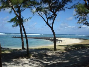 Una playa cerca