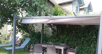 Villa with view on the Pyrenees to rent at the weekend or the week