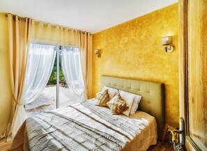 4 chambres, fer et planche Ă repasser, lit parapluie, Wi-Fi gratuit