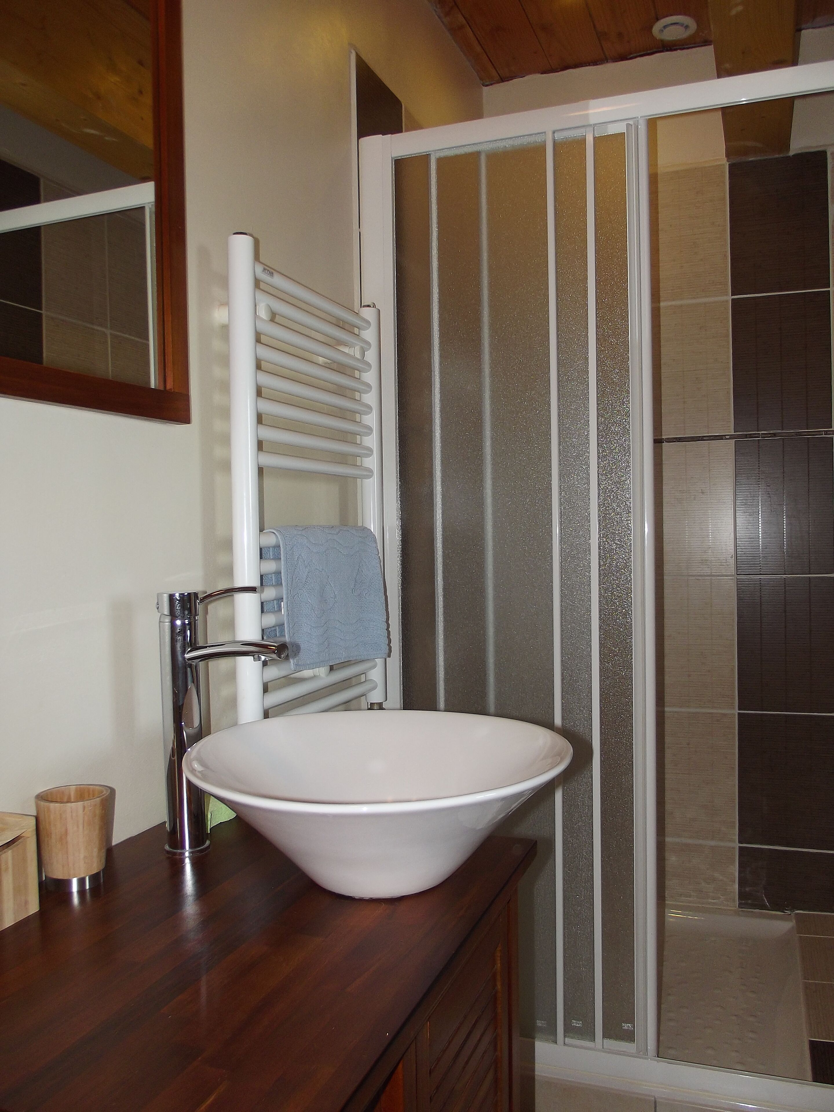 Ecological guesthouse Tallard- Gap-Serre Ponçon: Bamboo