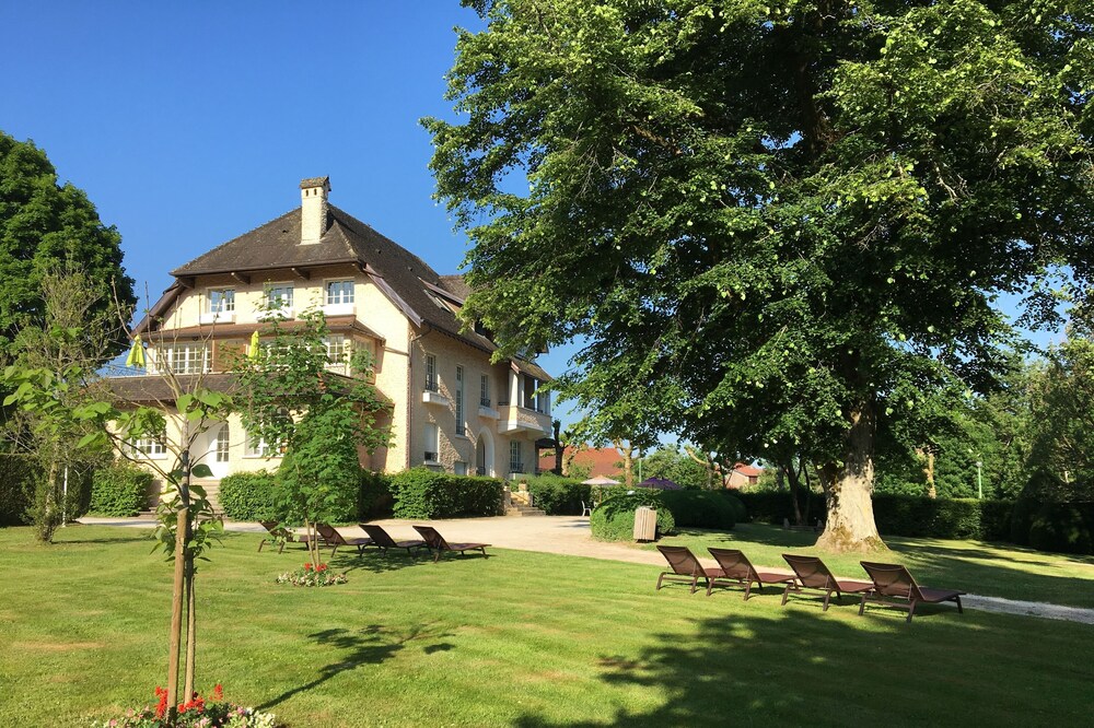 L'ESCALE - SESAME- Guest House l'Escale - LES BAINS THERMAL BATHS