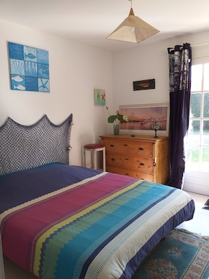 3 chambres, fer et planche à repasser, Wi-Fi, literie fournie