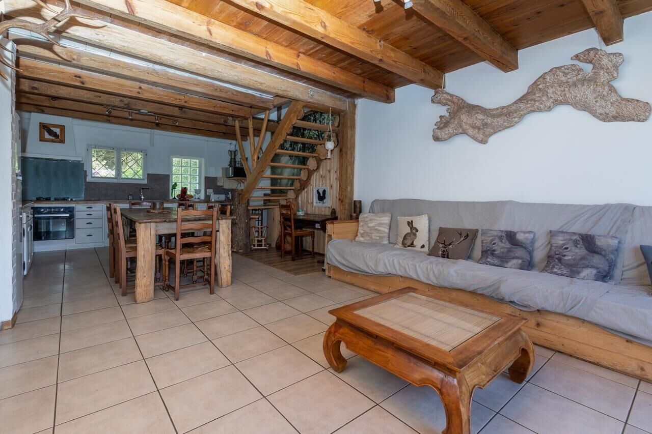 House in the Landes forest 4 km from the ocean with SERVICE SURF & SPA