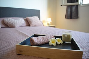 3 chambres, Wi-Fi gratuit, draps fournis