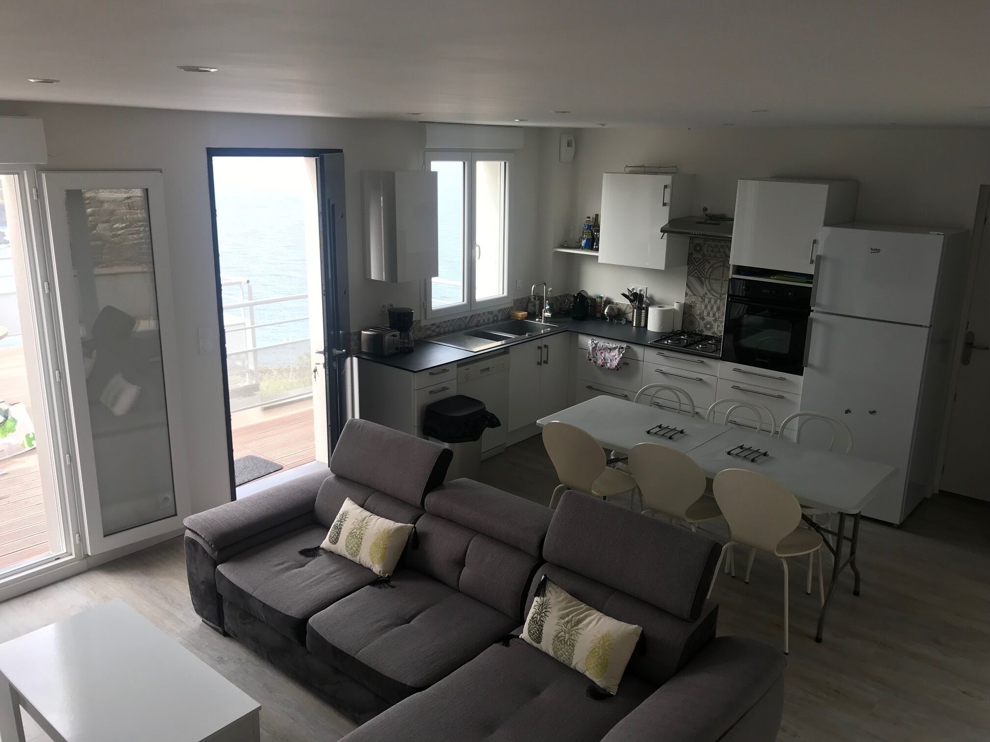 SEA VIEW HOUSE WITH TWO TERRACES